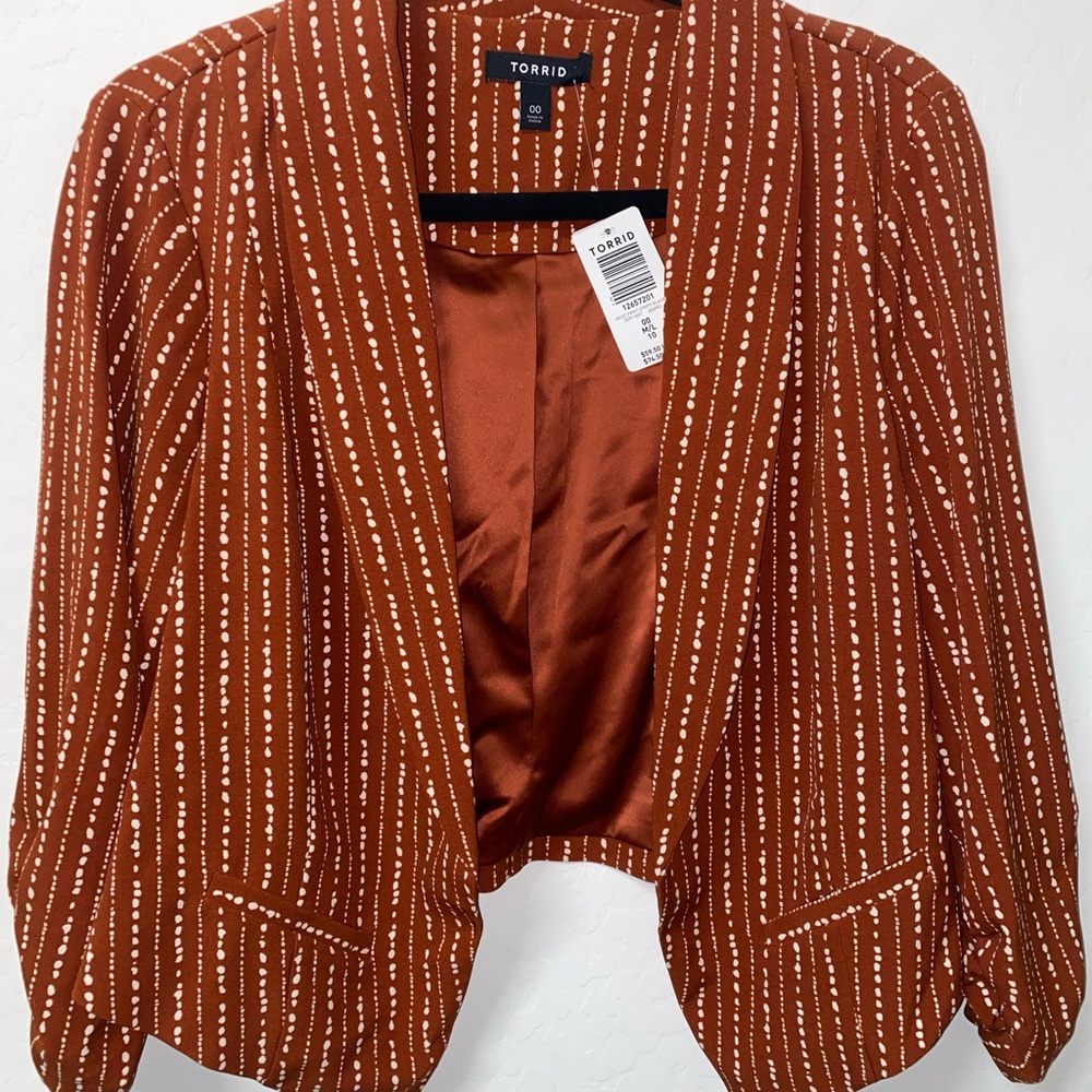 Torrid Women's Rust and White Patterned Blazer